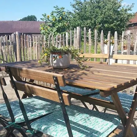 Hof Heideland 2 - Fenster Zum Hof 아파트